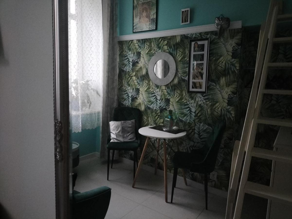 Dobranoc Acomodação com café da manhã Łódź Exterior foto